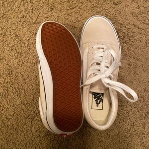 Off white never worn Vans
